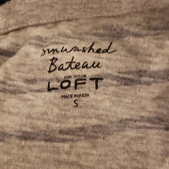 Ann Taylor LOFT size S top - Picture 2 of 5